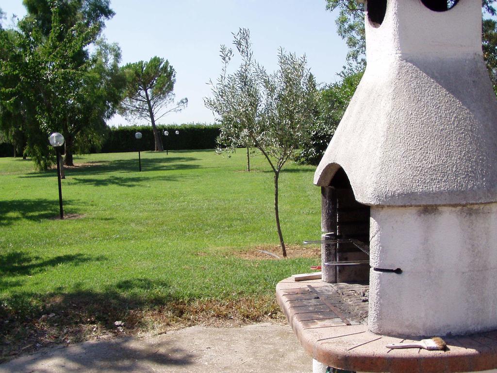 Agriturismo La Pisana Екстер'єр фото