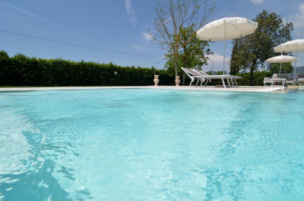 Agriturismo La Pisana Екстер'єр фото
